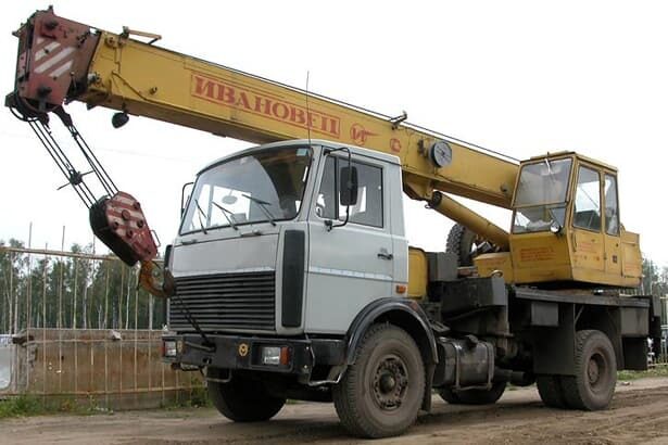 Автокран Ивановец — 14 тонн (Вездеход)