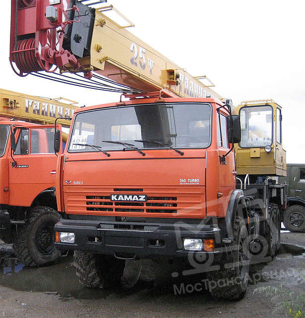 Автокран Галичанин — 25 тонн (Вездеход)